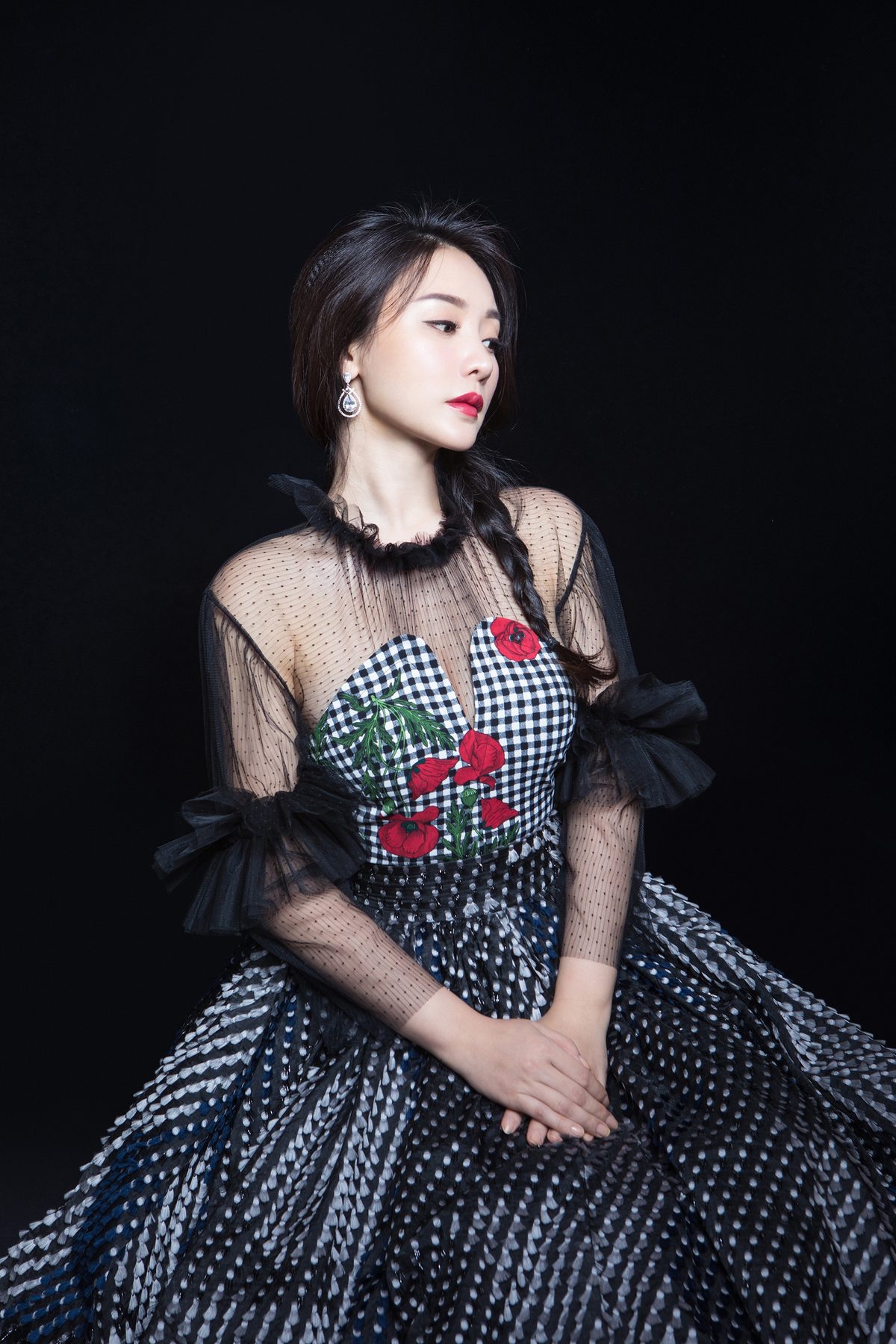 류옌 HD 이미지/사진 갤러리 다운로드 #1971895