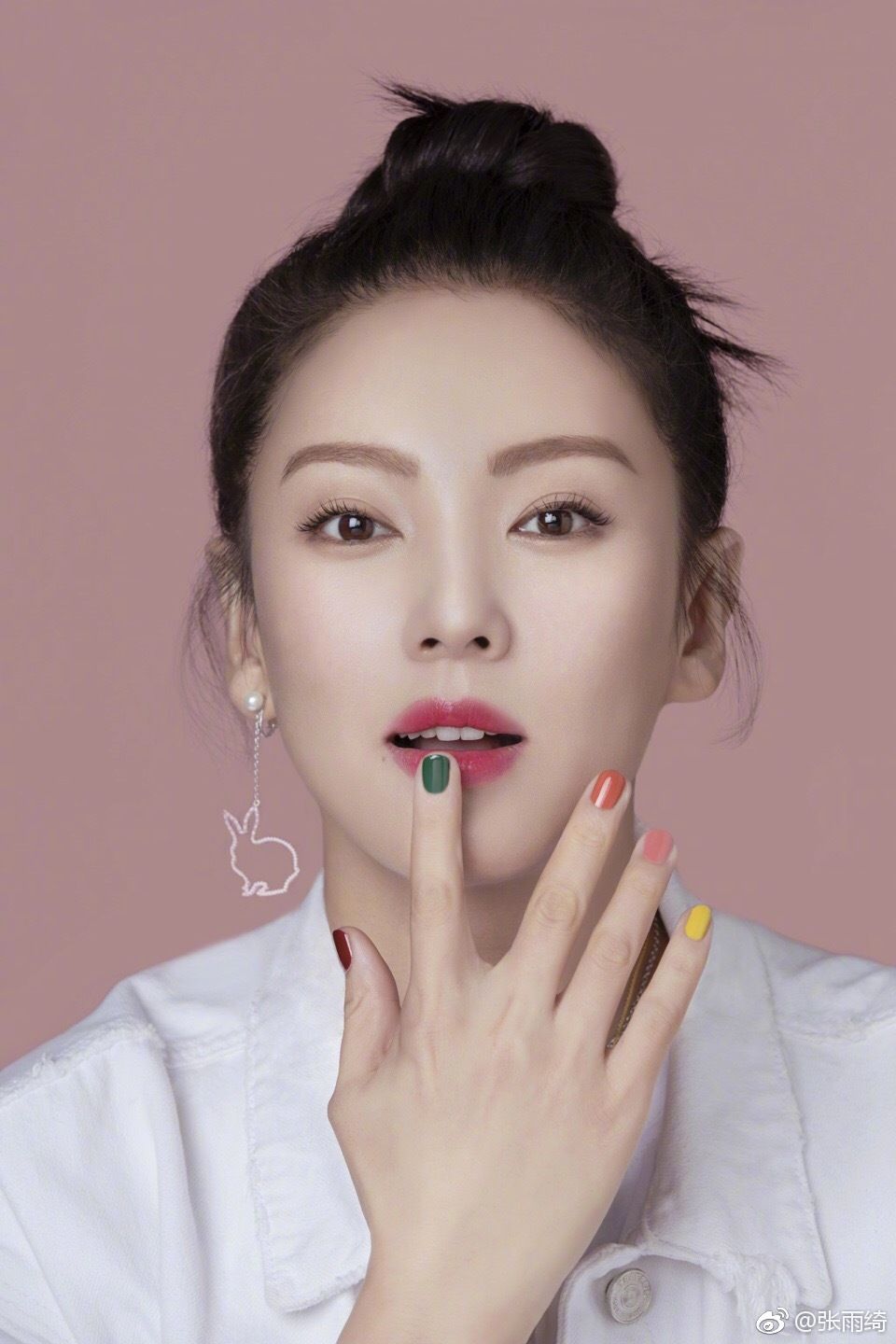 Yuqi Zhang HD Images/Photo Gallery Download #1863094