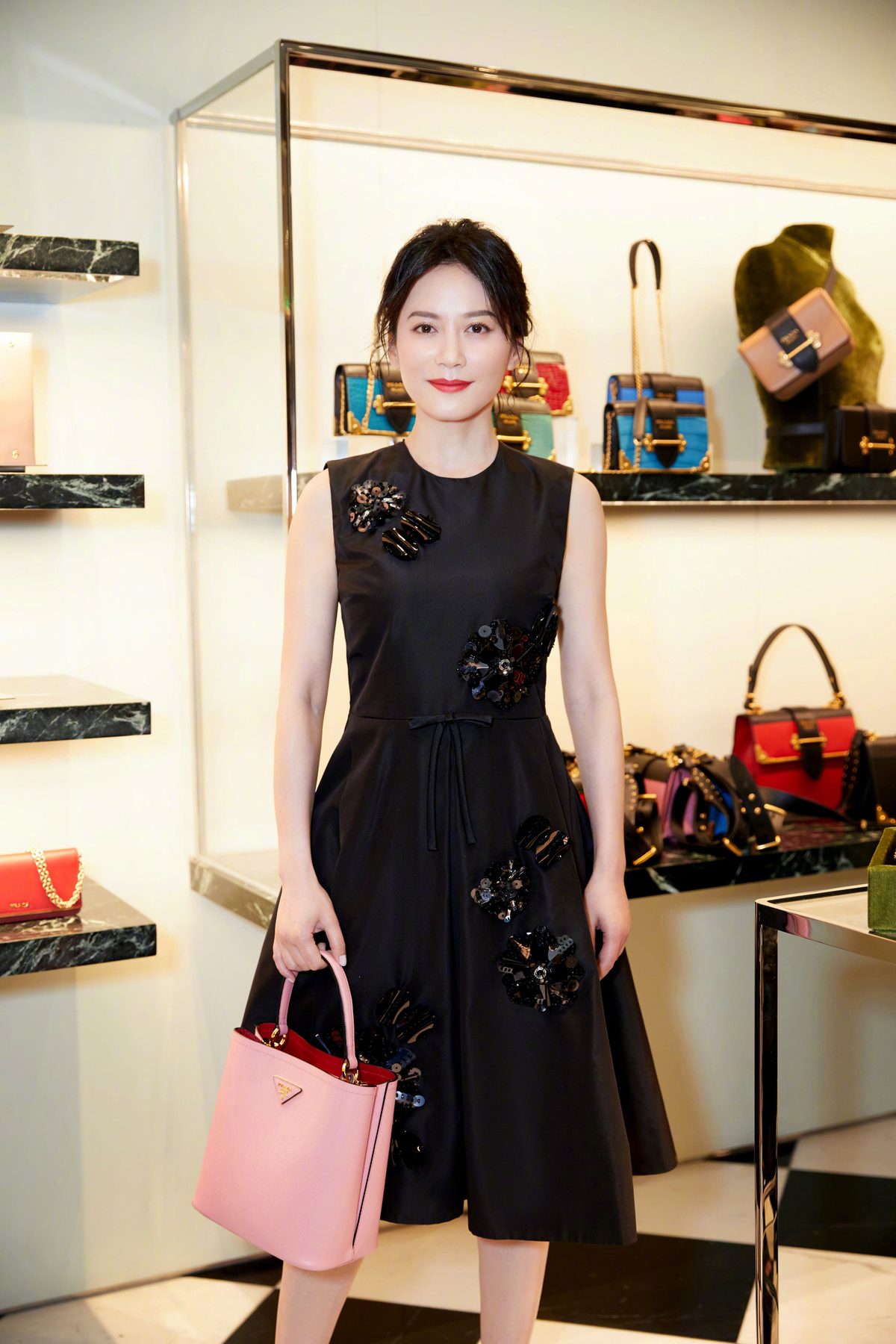 Feihong Yu HD Images/Photo Gallery Download #1688954