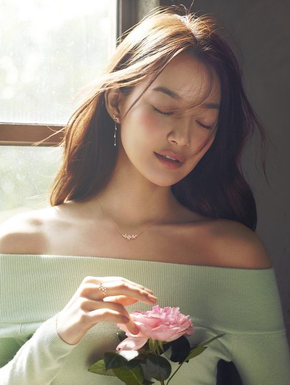 Shin Min-a HD Images/Photo Gallery Download #1881025