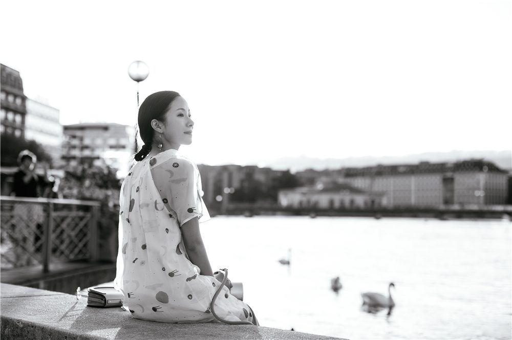 江一燕 高清写真/照片下载 #1893250