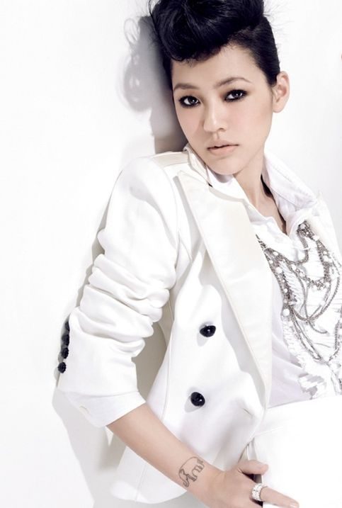 Dee Hsu HD Images/Photo Gallery Download #1870055