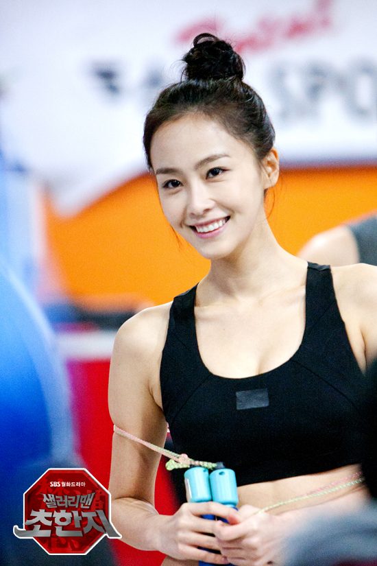 Soo-Hyun Hong HD Images/Photo Gallery Download #1641633