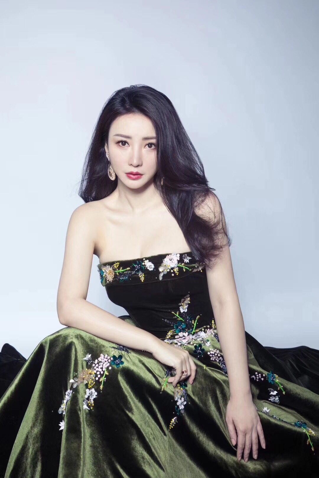 Yan Liu HD Images/Photo Gallery Download #1974618