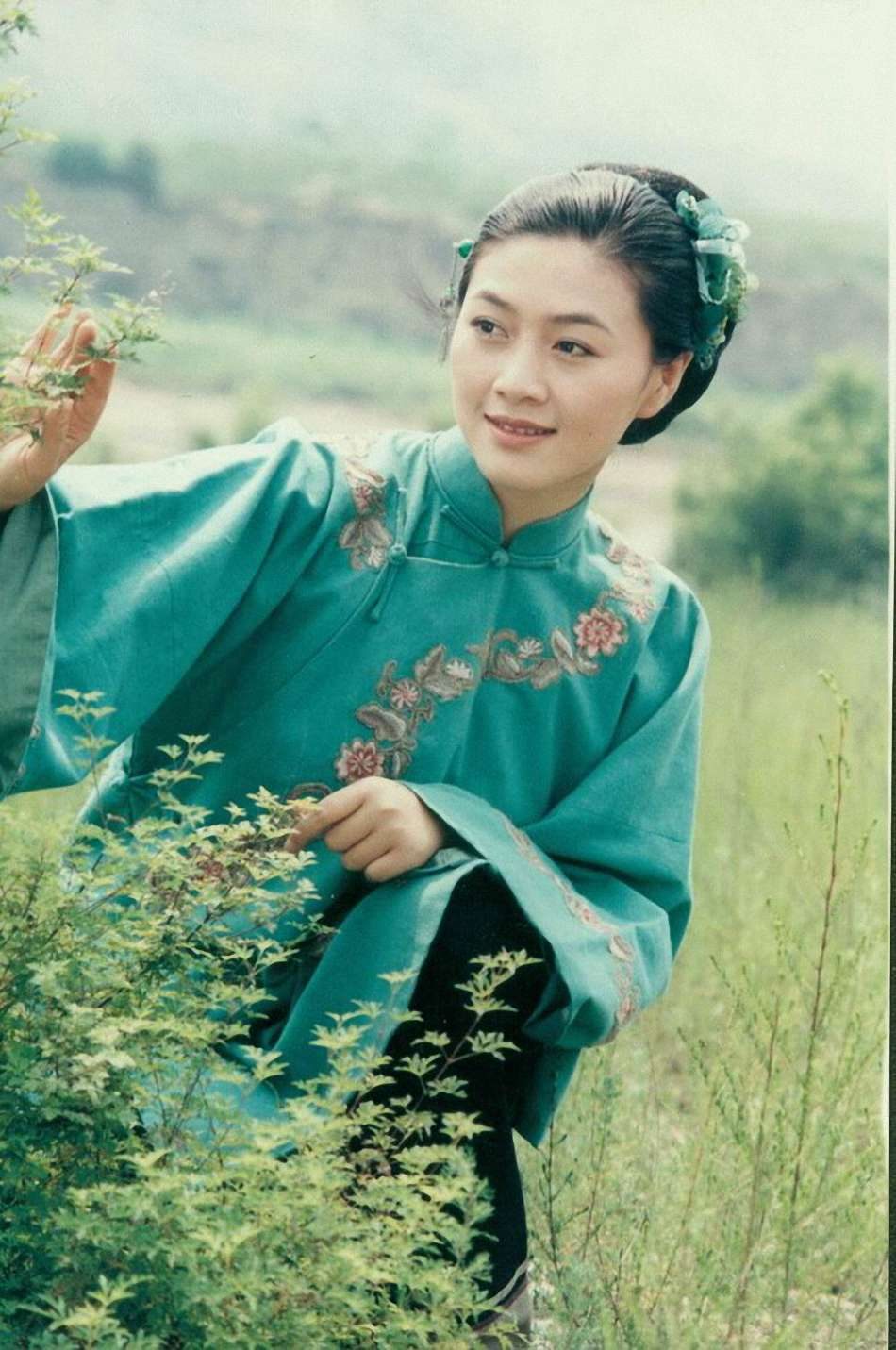 Hairong Tian HD Images/Photo Gallery Download #2011064