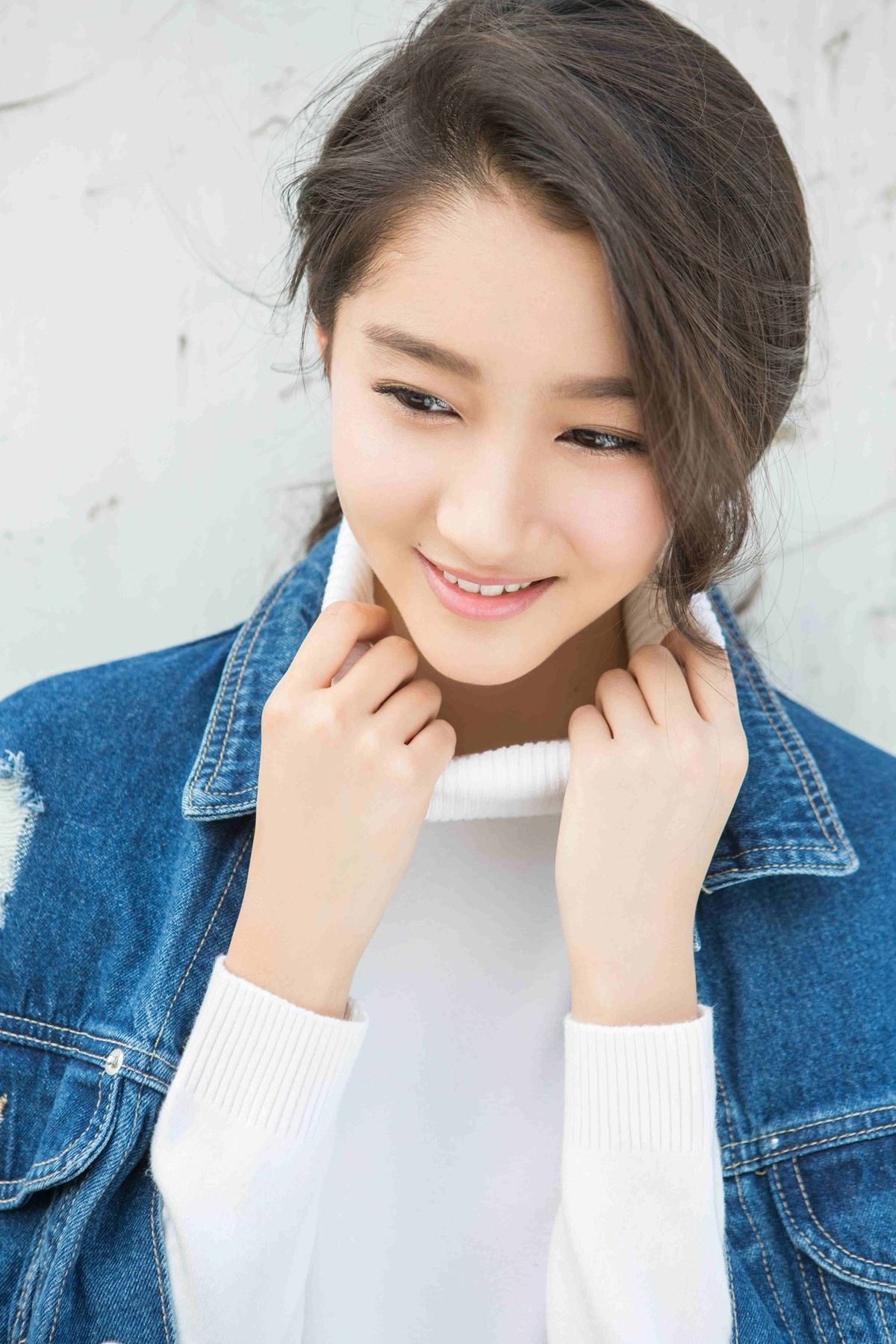 Xiaotong Guan HD Images/Photo Gallery Download #817512