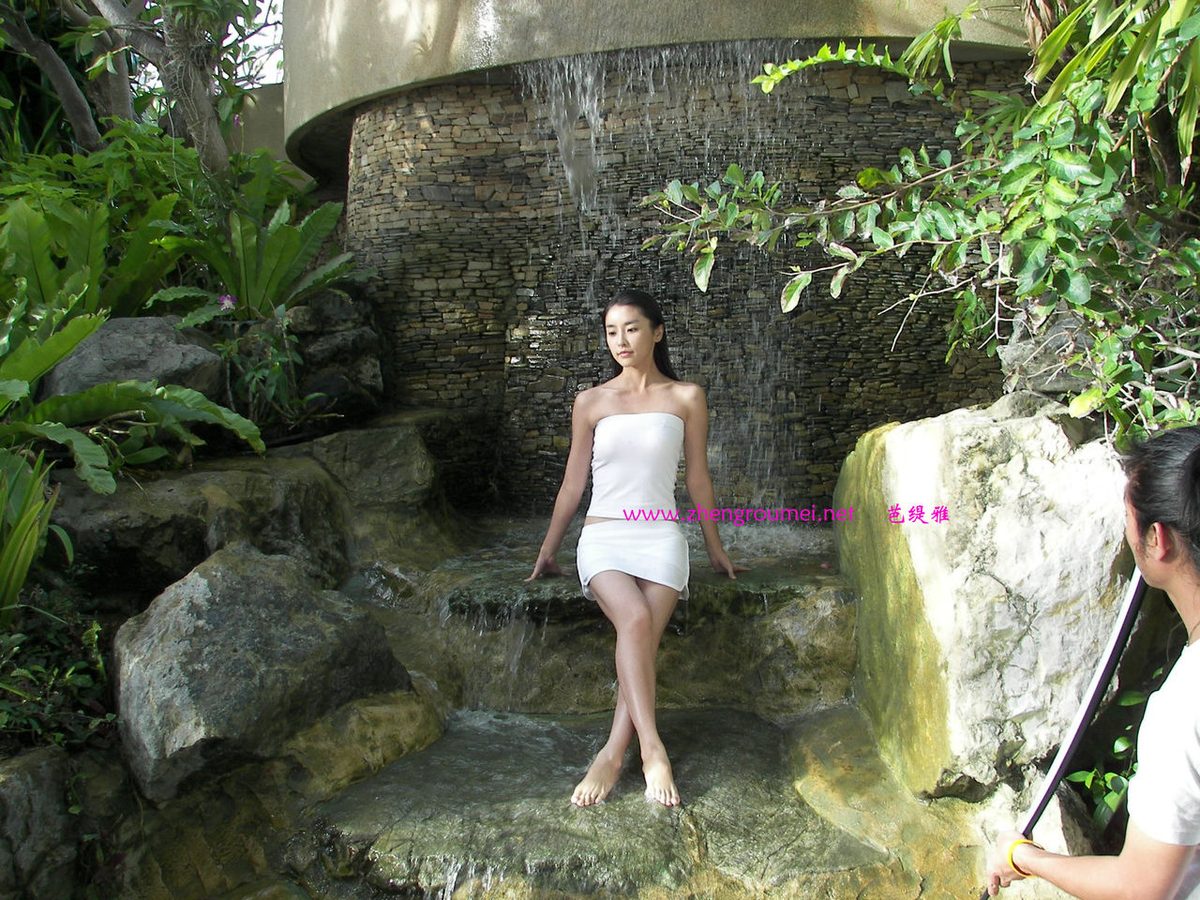 Yu-mi Jeong HD Images/Photo Gallery Download #7061024