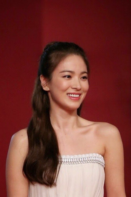 Hye-kyo Song HD Images/Photo Gallery Download #1616536