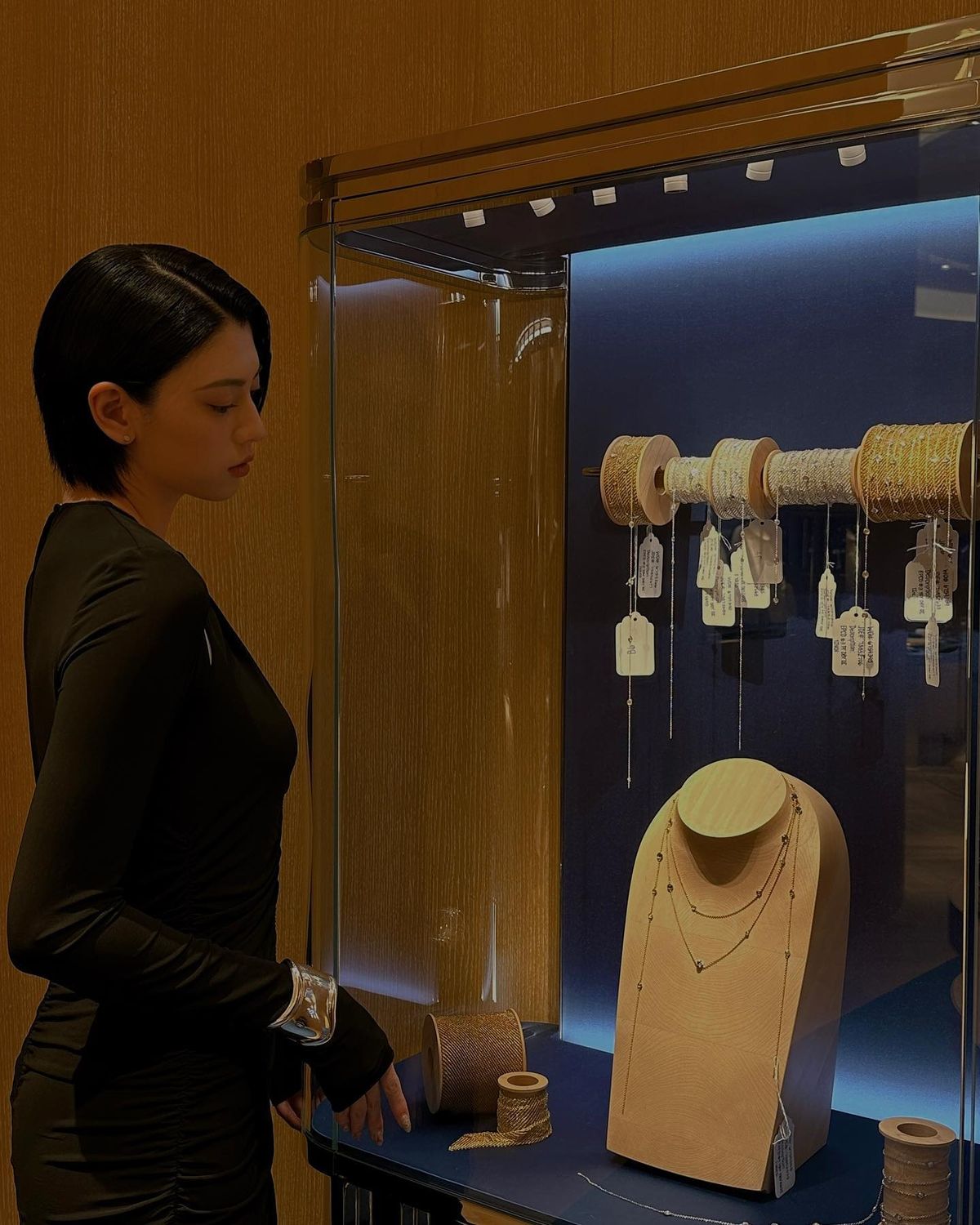 Ayaka Miyoshi HD Images/Photo Gallery Download #8340474