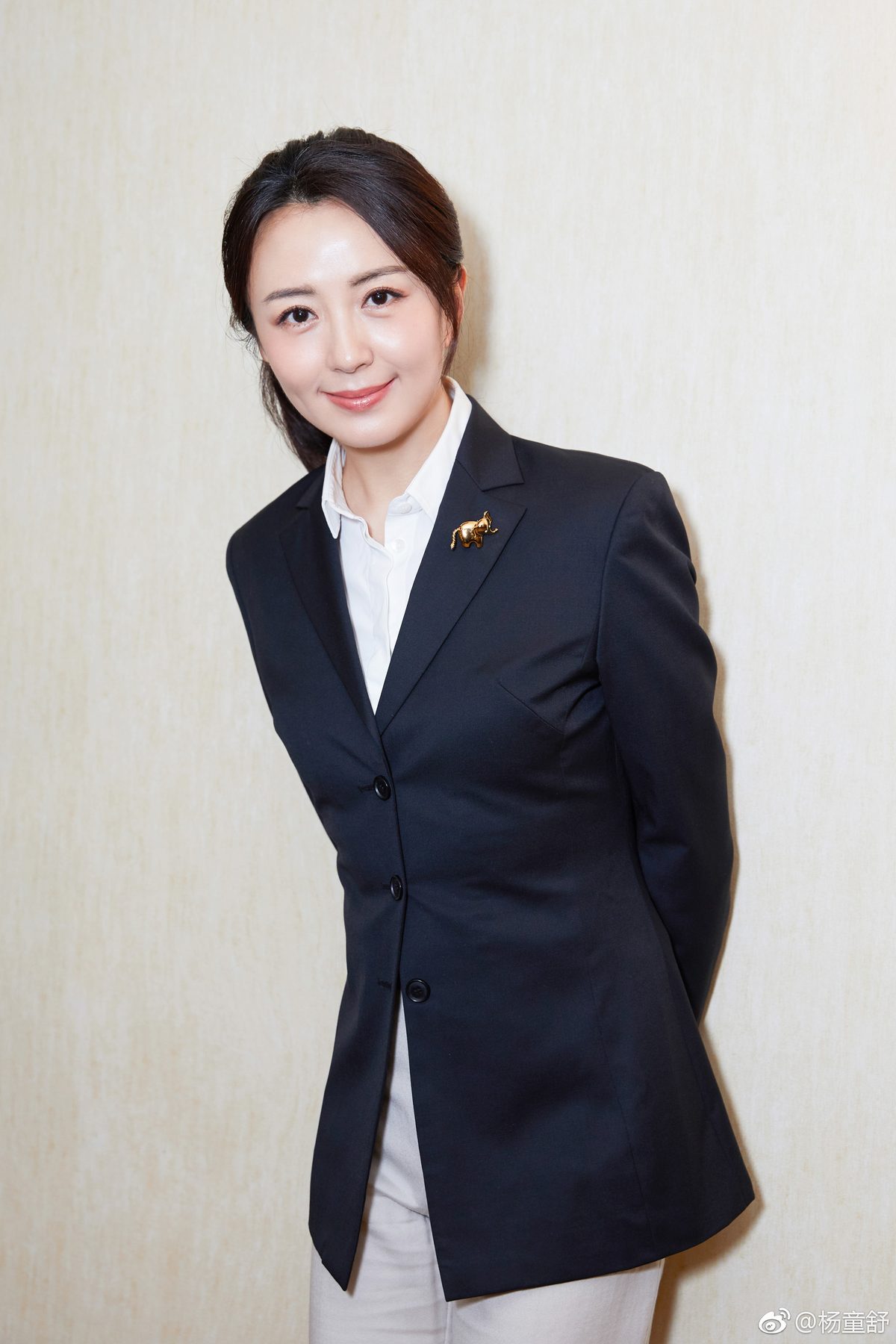 Tongshu Yang HD Images/Photo Gallery Download #2076545