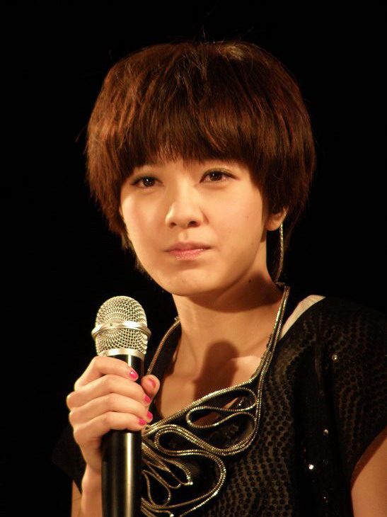 Amber Kuo HD Images/Photo Gallery Download #826730