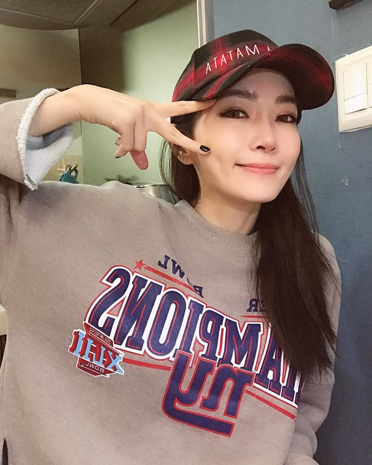 谢金燕 高清写真/照片下载 #3406797