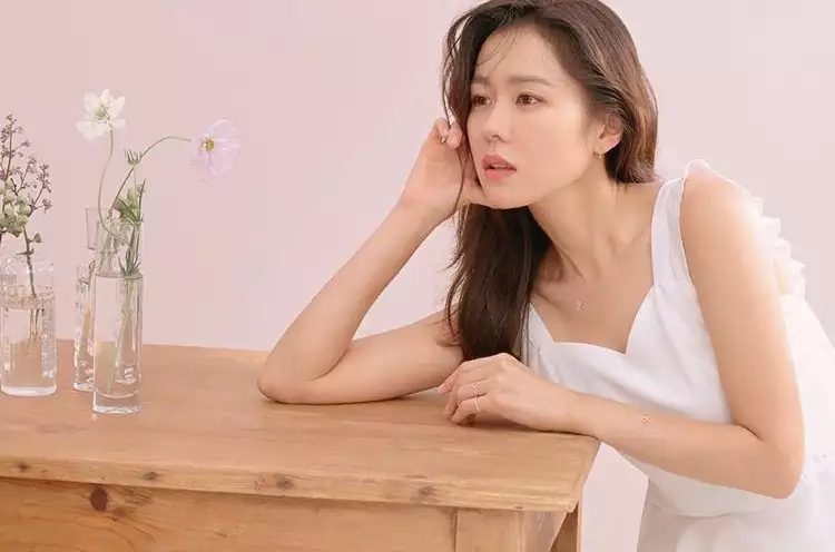 Son Ye-jin HD Images/Photo Gallery Download #1666083