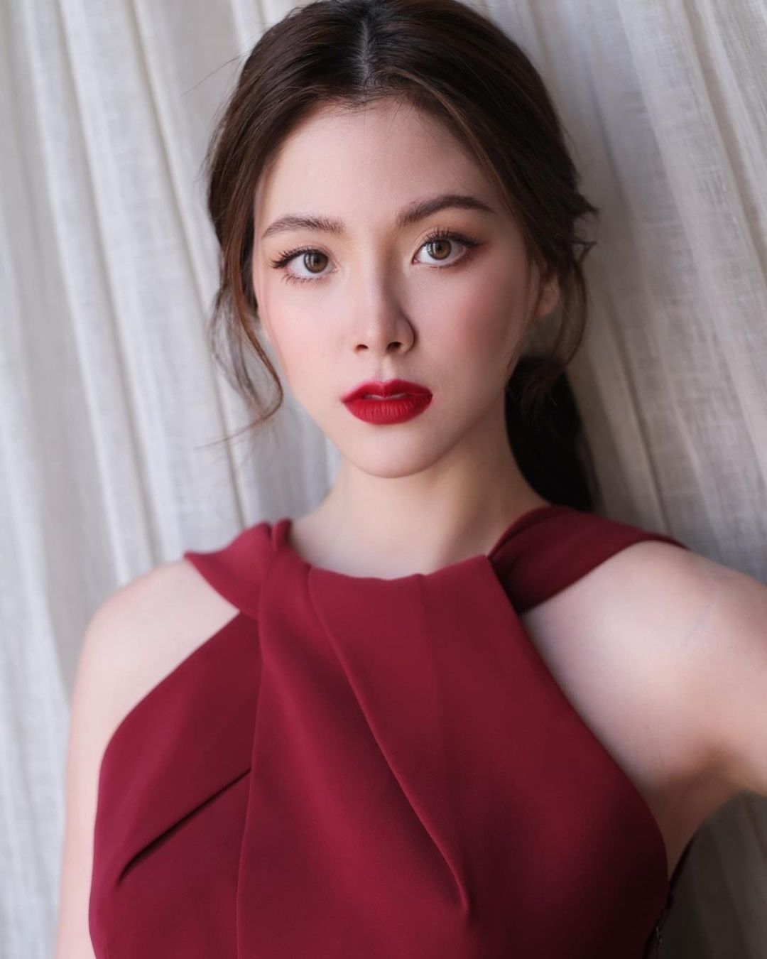 Pimchanok Leuwisetpaibul HD Images/Photo Gallery Download #9198342