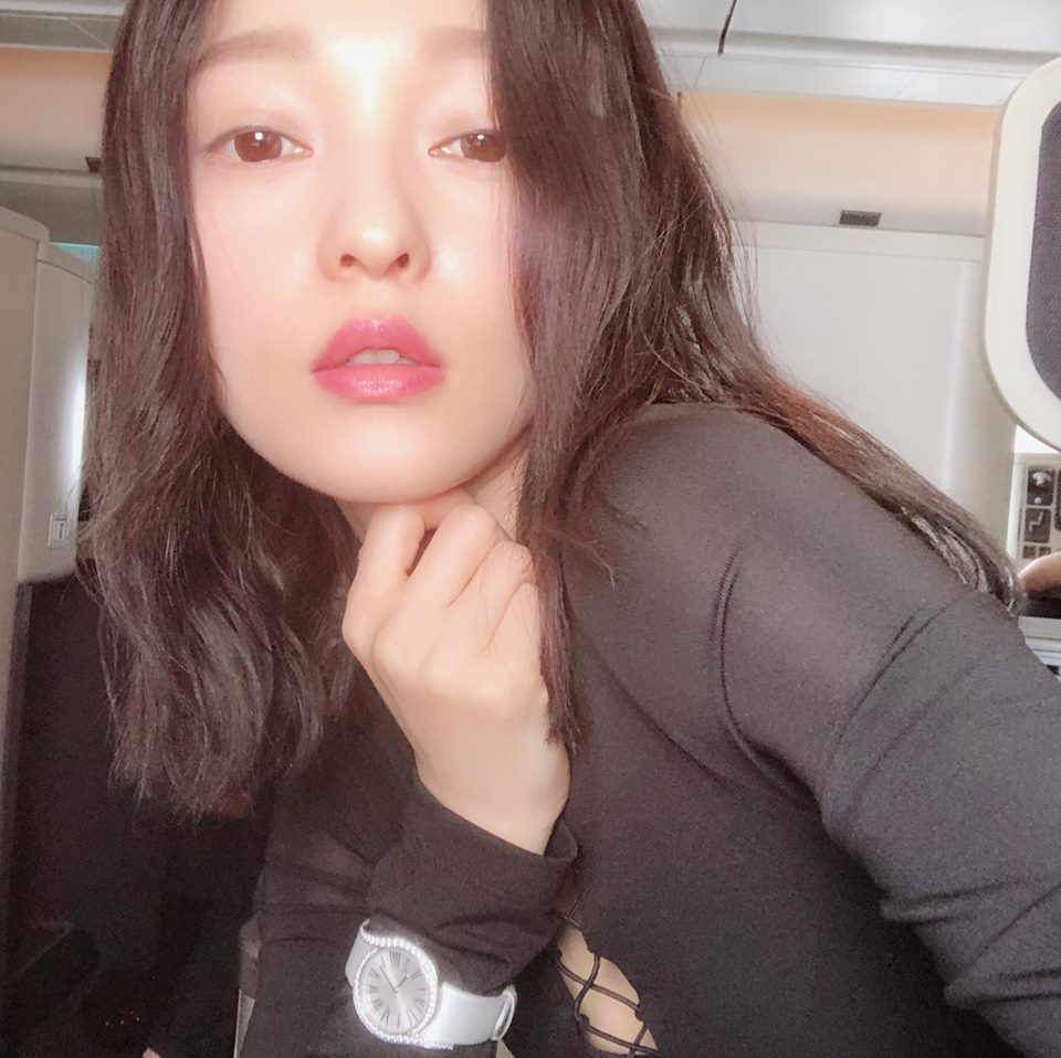 Angela Shao-Han Chang HD Images/Photo Gallery Download #1808465