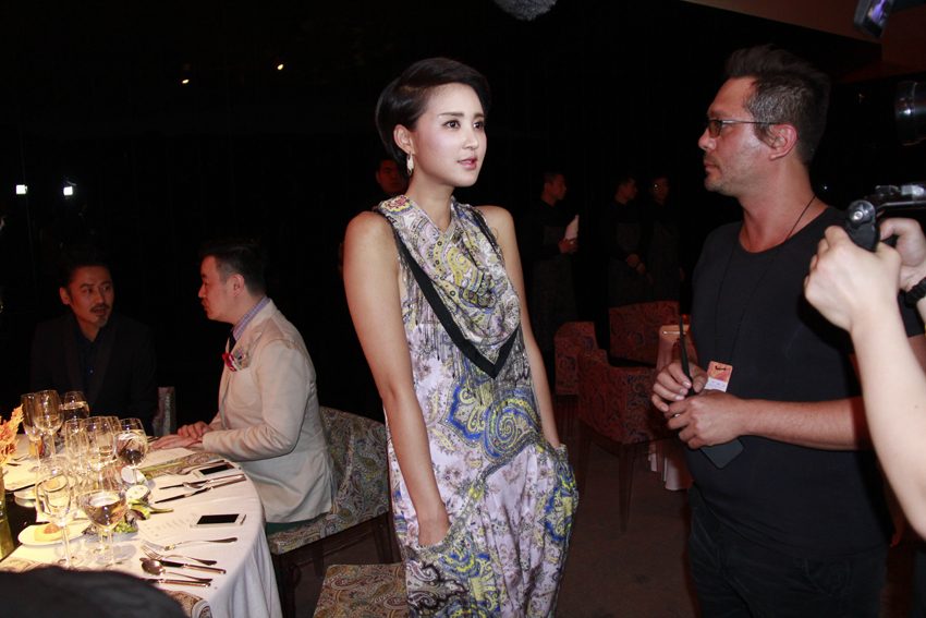 Xinyi Zhang HD Images/Photo Gallery Download #7089428
