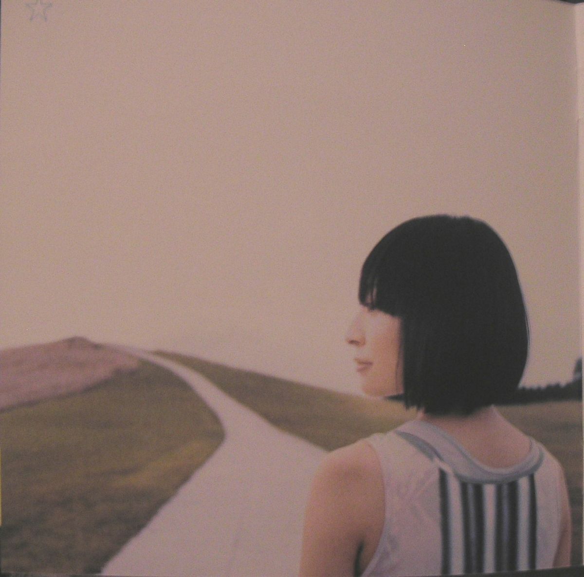 坂本真绫 高清写真/照片下载 #6716398