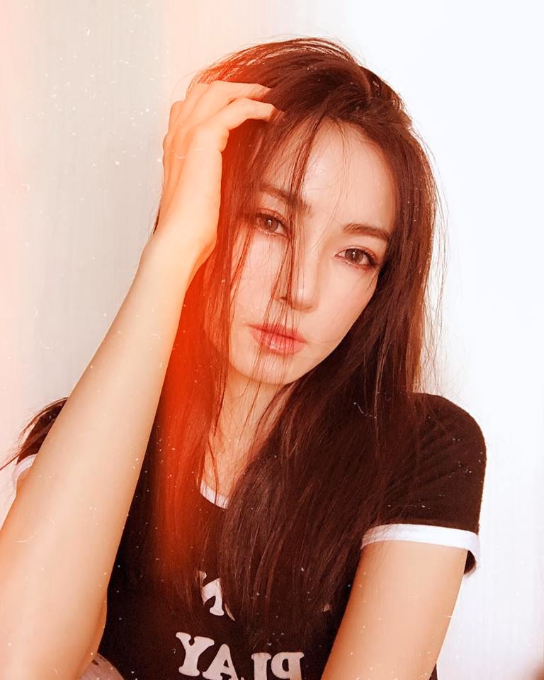 谢金燕 高清写真/照片下载 #3406742