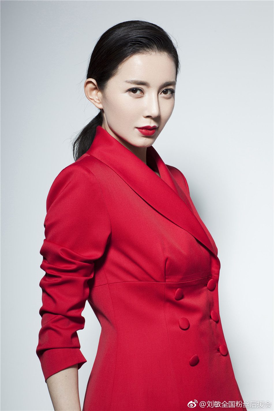 유민 HD 이미지/사진 갤러리 다운로드 #6988669