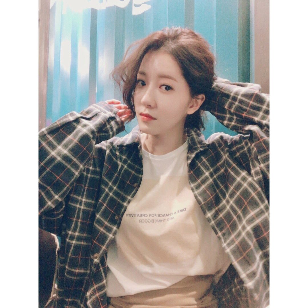 In-sun Jung HD Images/Photo Gallery Download #1608352