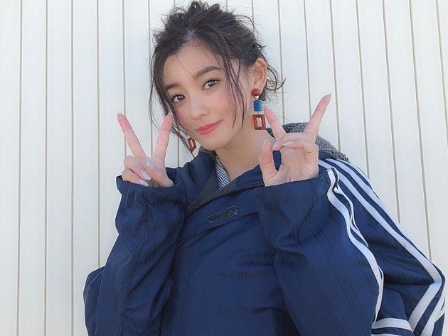 아사히나 아야 HD 이미지/사진 갤러리 다운로드 #7664323