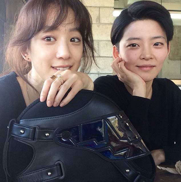 정려원 HD 이미지/사진 갤러리 다운로드 #1553920