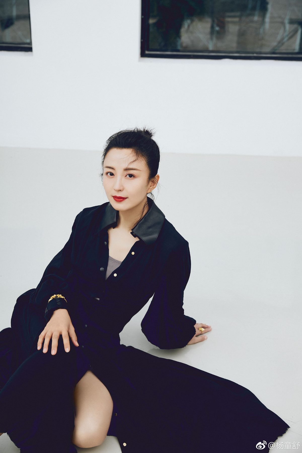 Tongshu Yang HD Images/Photo Gallery Download #2076435