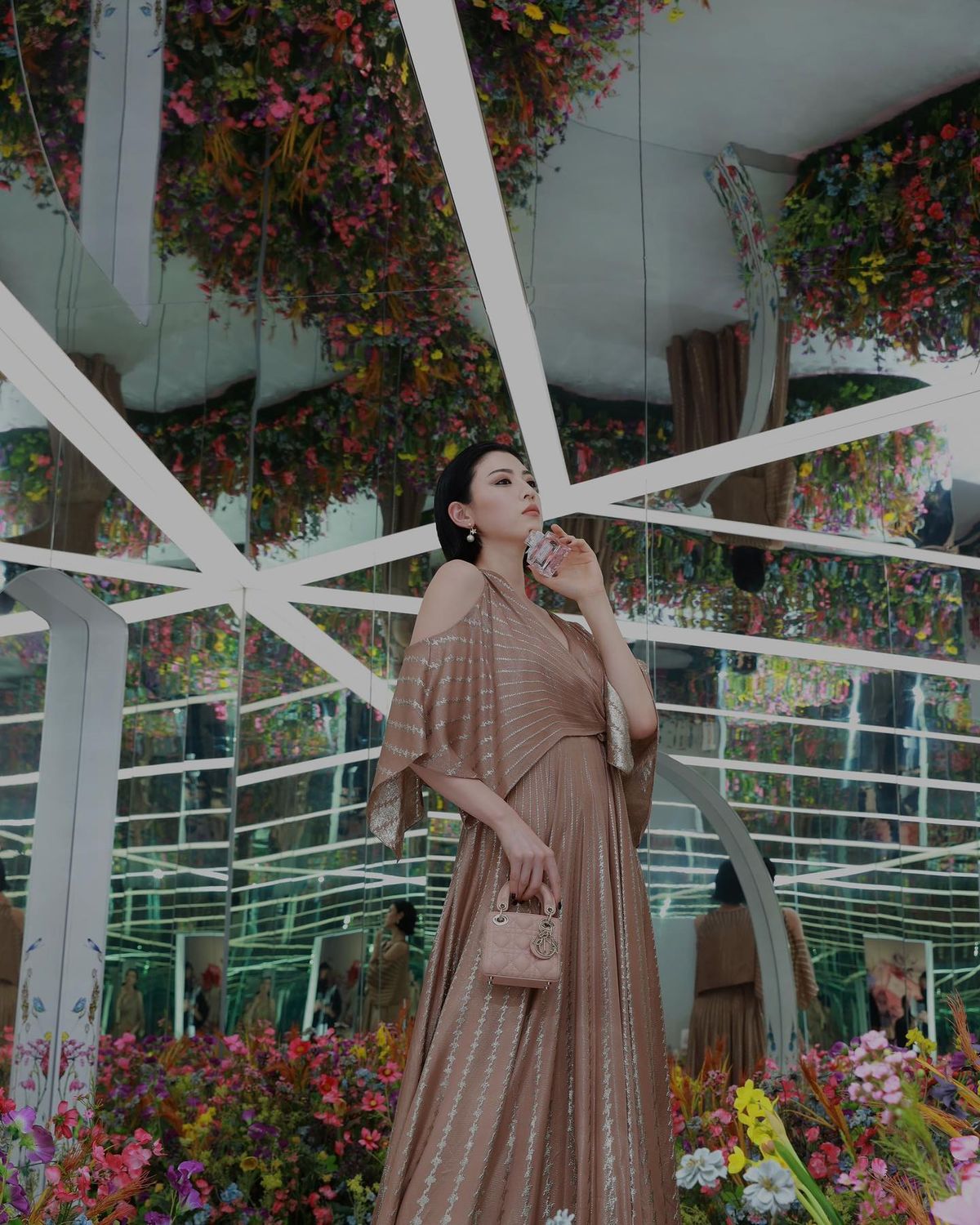 Ayaka Miyoshi HD Images/Photo Gallery Download #7486032