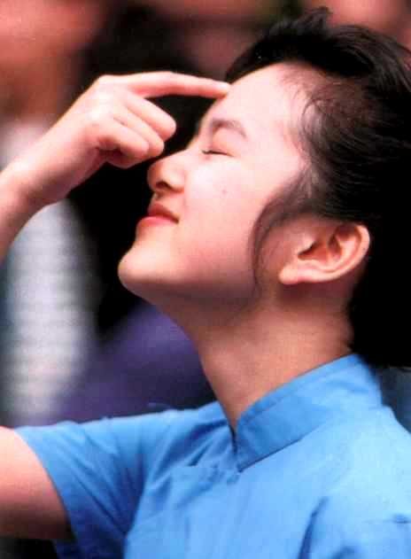 Gloria Yip HD Images/Photo Gallery Download #622900