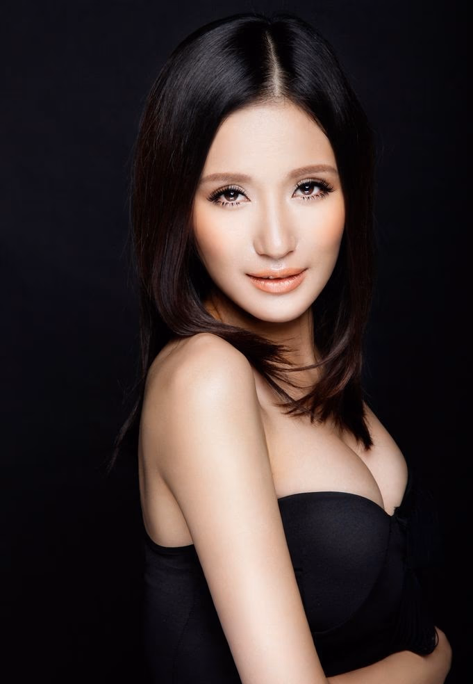 万美汐 高清写真/照片下载 #3343392