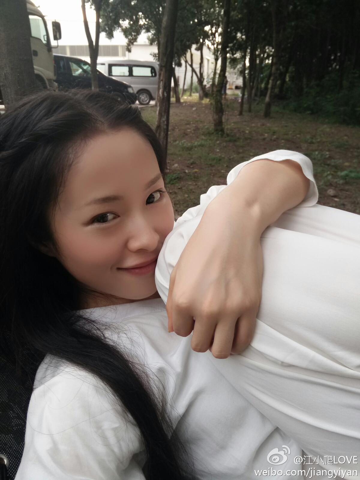 강일연 HD 이미지/사진 갤러리 다운로드 #1892201