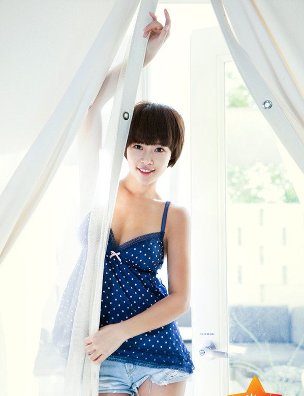 황정음 HD 이미지/사진 갤러리 다운로드 #6974779