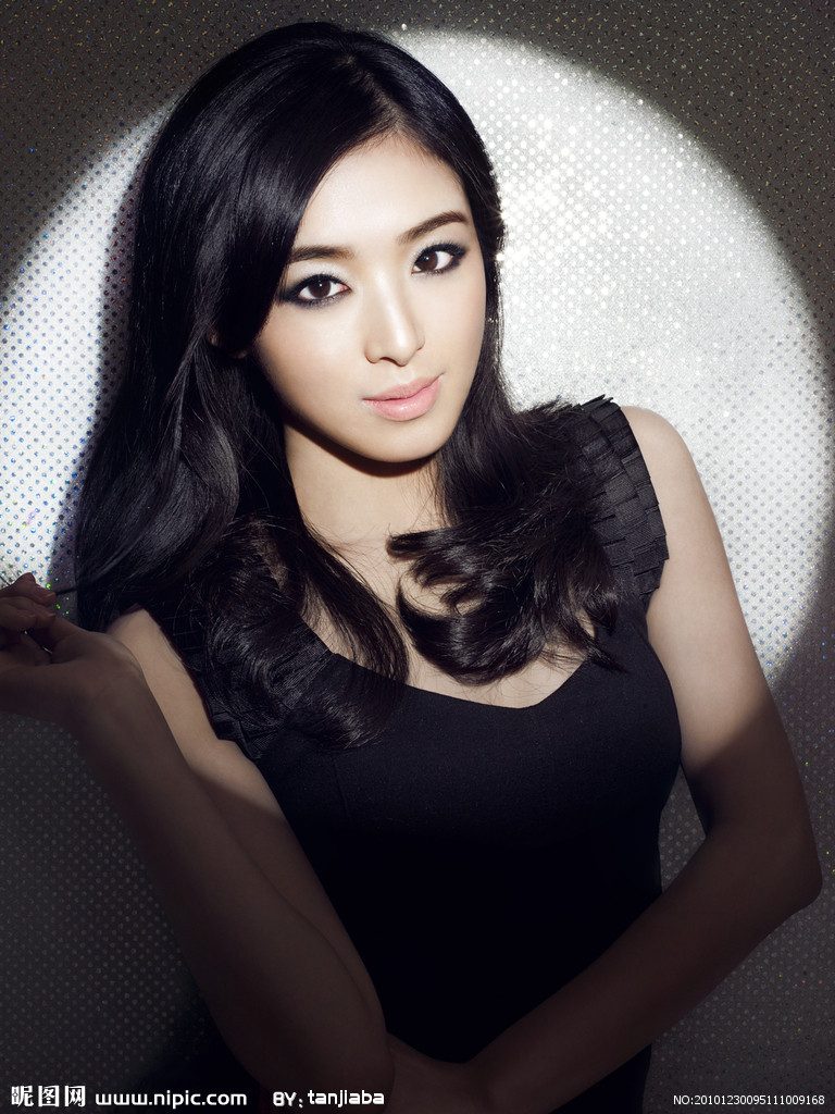 Hanyun Zhang HD Images/Photo Gallery Download #1963246
