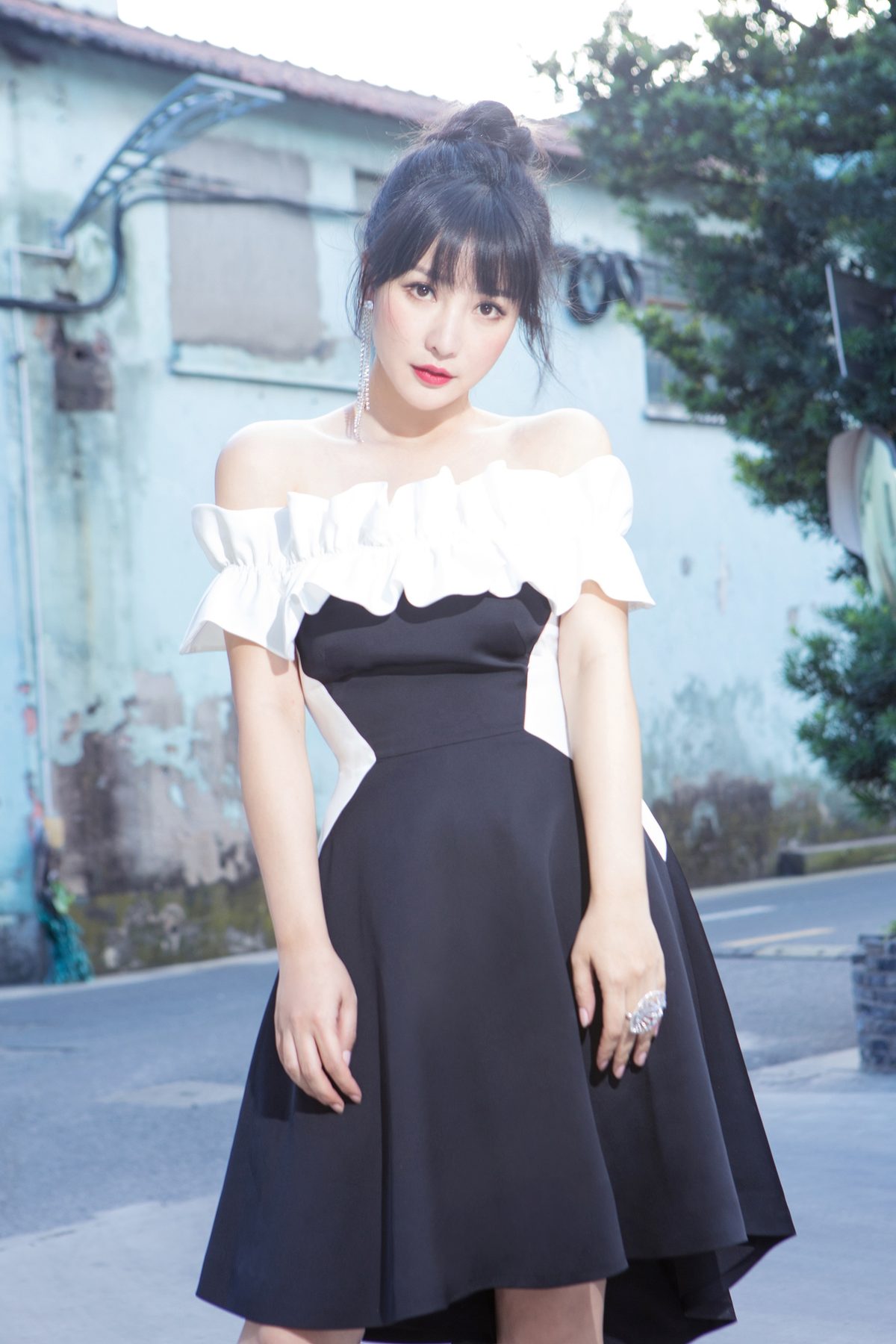 Yan Liu HD Images/Photo Gallery Download #1970349