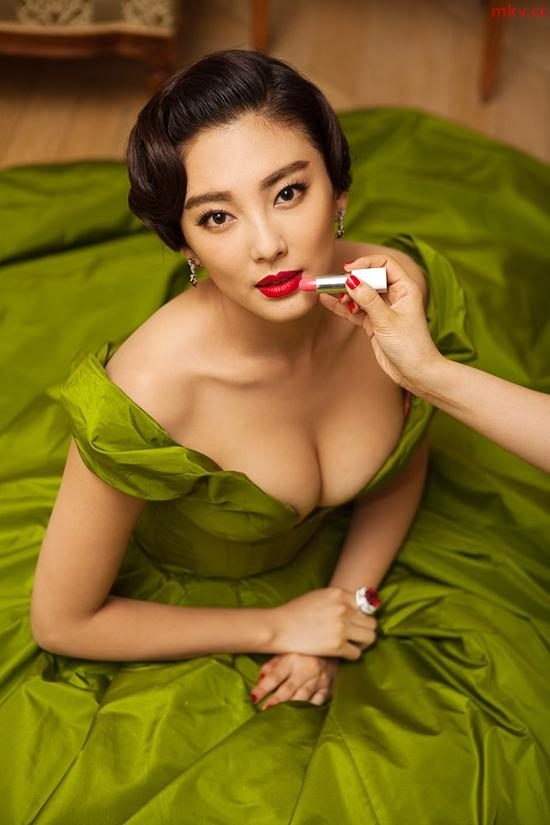 Yuqi Zhang HD Images/Photo Gallery Download #6664547