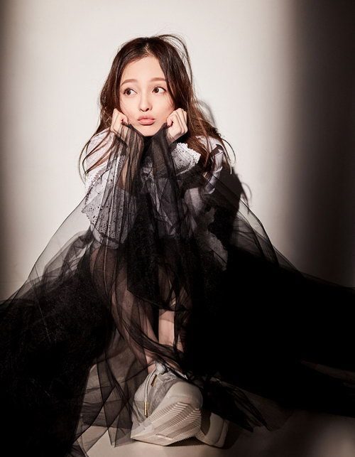 Angela Shao-Han Chang HD Images/Photo Gallery Download #1808434