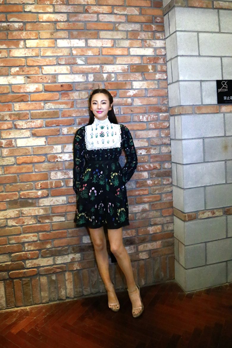 Yuqi Zhang HD Images/Photo Gallery Download #1862132
