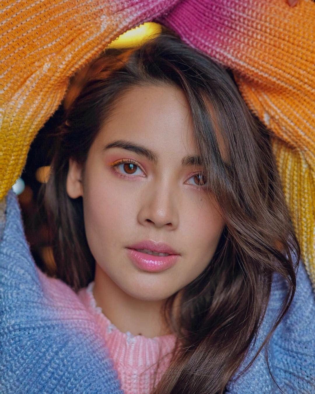 Urassaya Sperbund HD Images/Photo Gallery Download #6200647