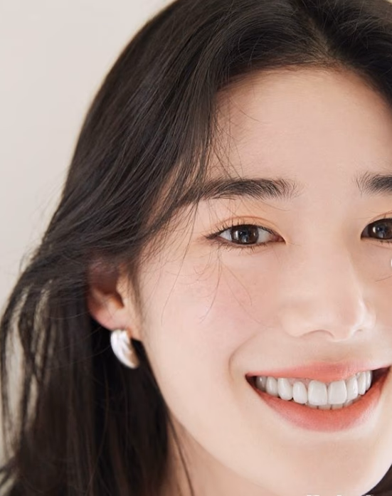 정은채 HD 이미지/사진 갤러리 다운로드 #3436843