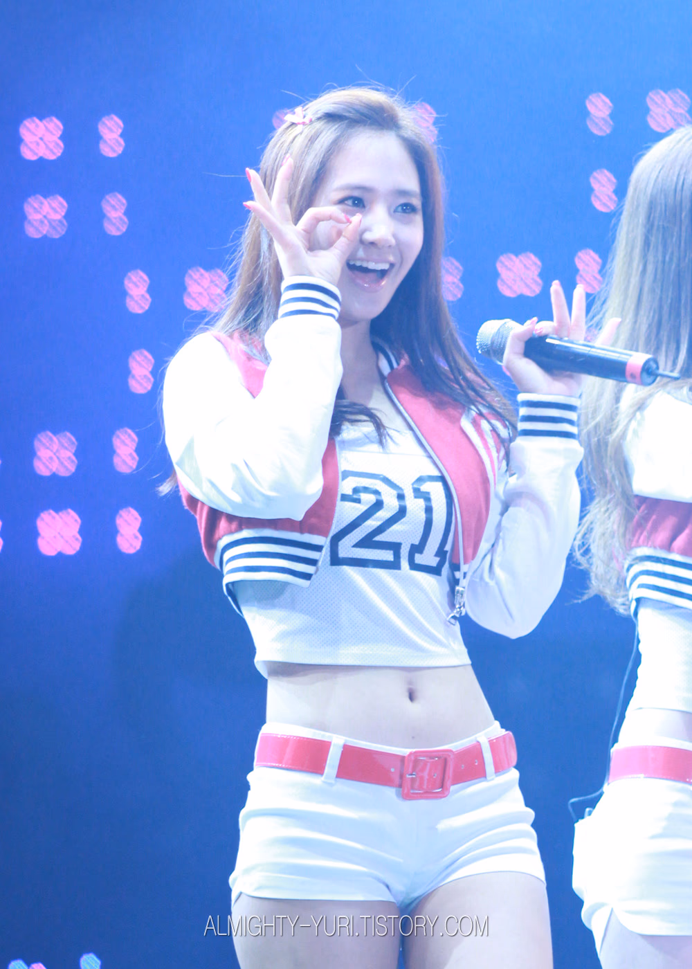 权俞利 高清写真/照片下载 #3410136