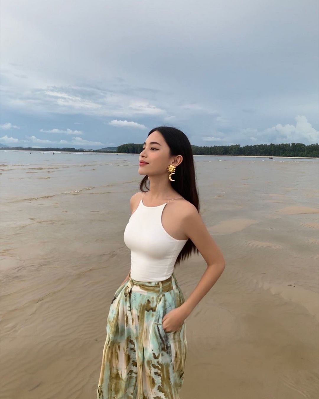 Yongwaree Anilbol HD Images/Photo Gallery Download #6229193
