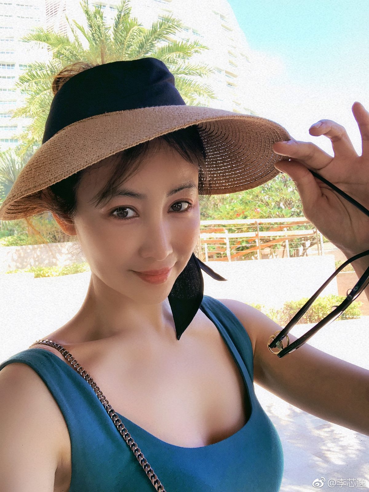 Xinyi Li HD Images/Photo Gallery Download #1980822