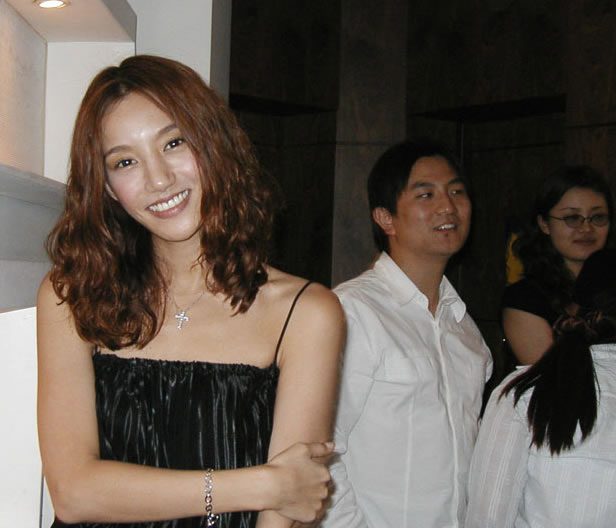 Min Kim HD Images/Photo Gallery Download #690086