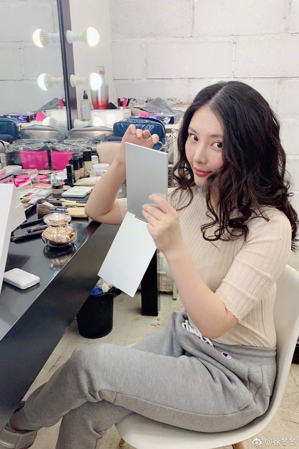 Dongdong Xu HD Images/Photo Gallery Download #2062135