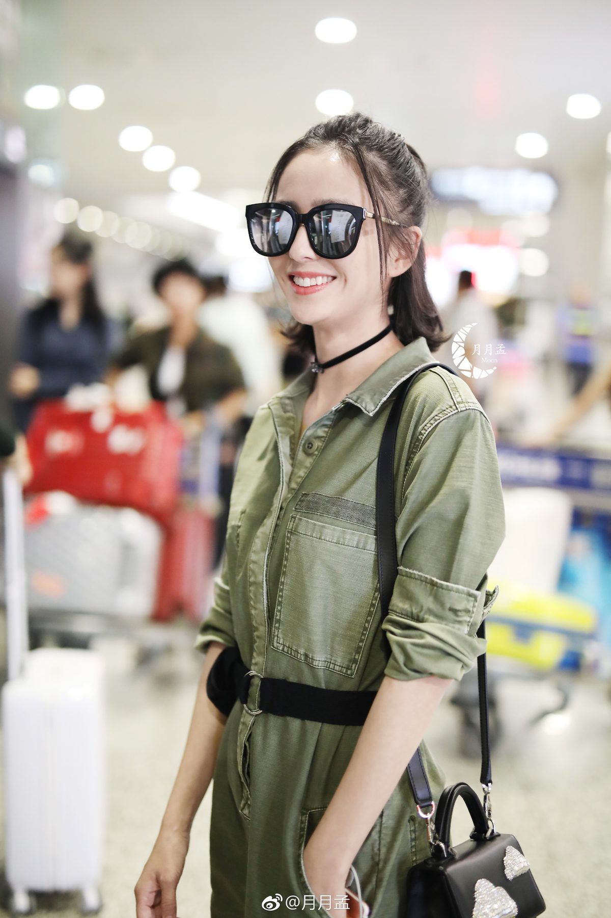 Liya Tong HD Images/Photo Gallery Download #6882181