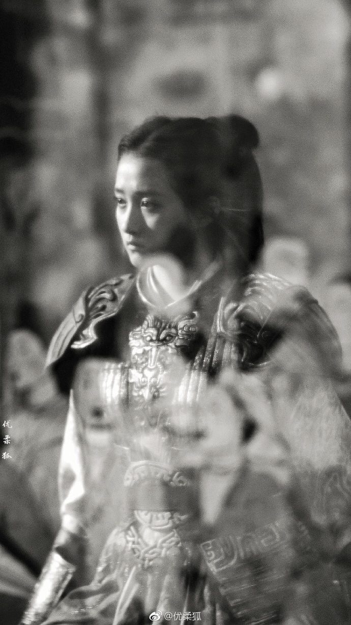Xiaotong Guan HD Images/Photo Gallery Download #7097005