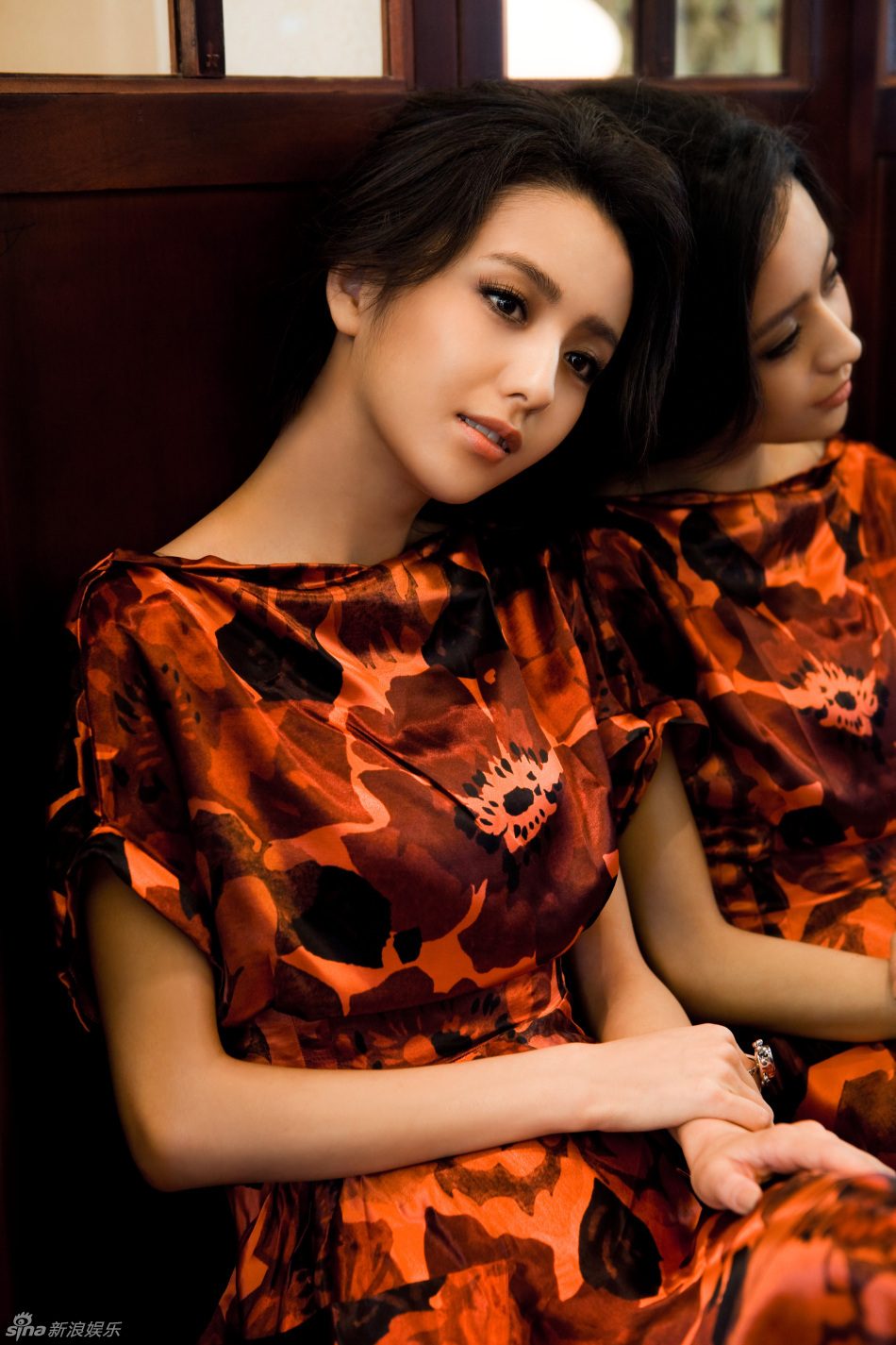 Liya Tong HD Images/Photo Gallery Download #6997856