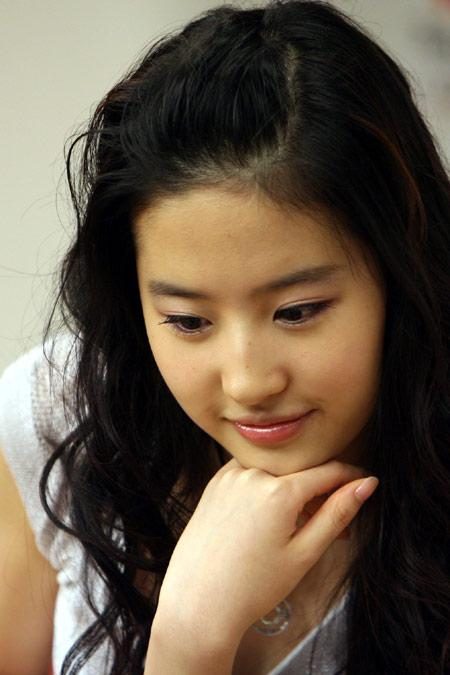 Liu Yifei HD Images/Photo Gallery Download #6706928