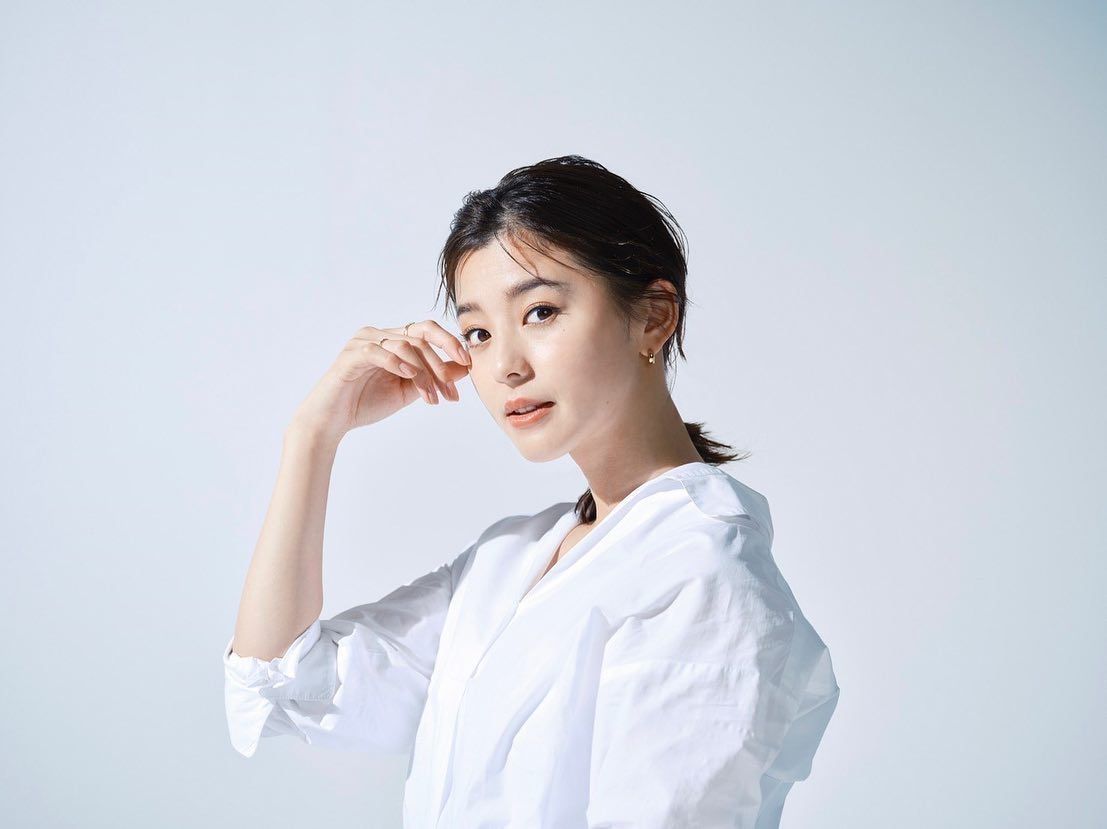 아사히나 아야 HD 이미지/사진 갤러리 다운로드 #7658744