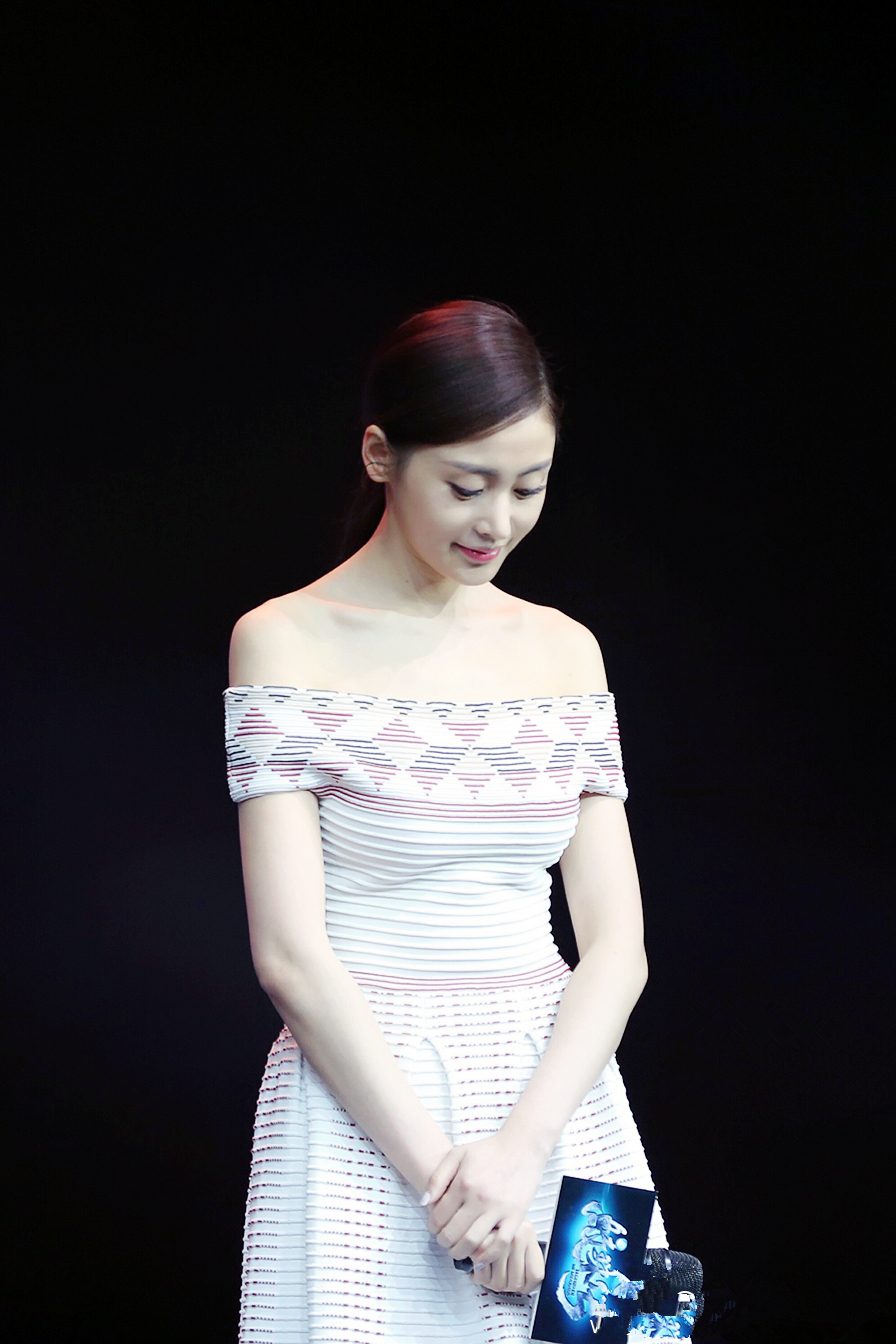 Tian'ai Zhang HD Images/Photo Gallery Download #6709793